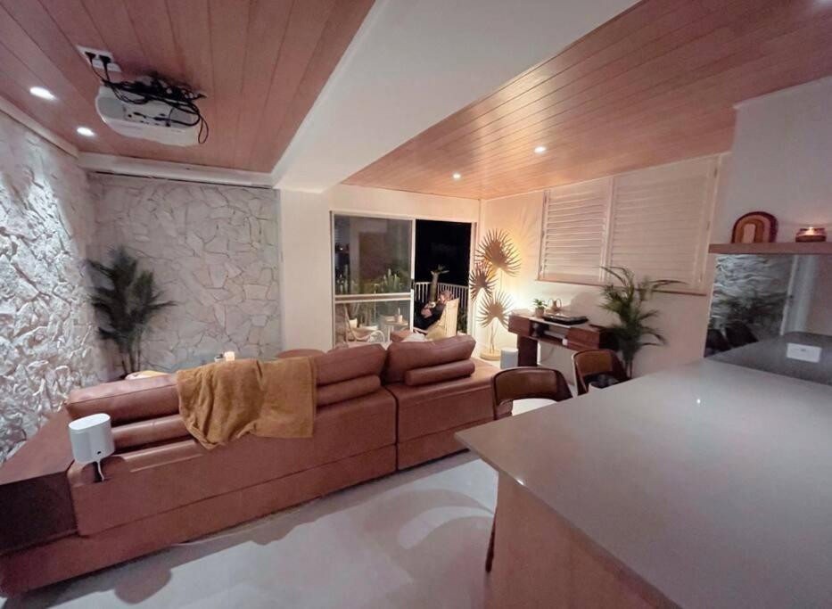 Chic Beachside Getaway 2Br 2Bath Fully Equipped Apartamento Gold Coast Exterior foto
