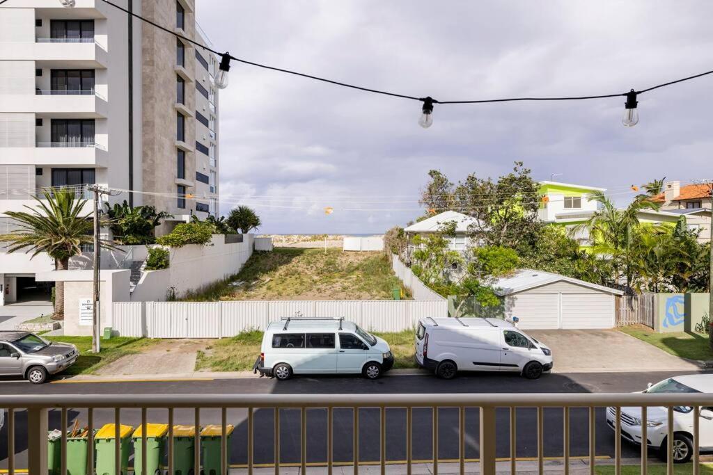 Chic Beachside Getaway 2Br 2Bath Fully Equipped Apartamento Gold Coast Exterior foto