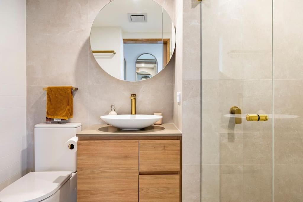 Chic Beachside Getaway 2Br 2Bath Fully Equipped Apartamento Gold Coast Exterior foto