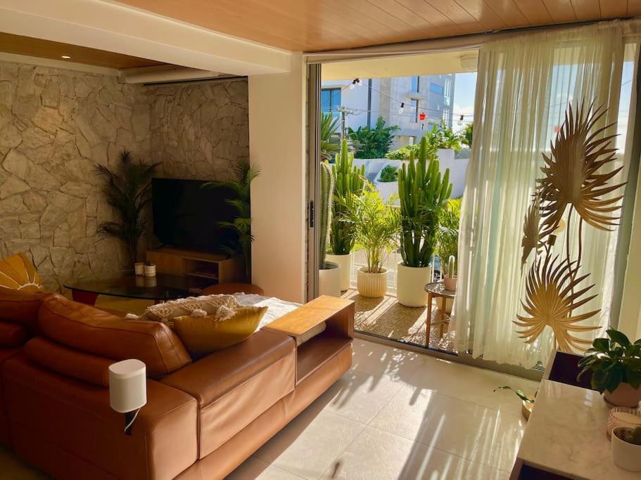 Chic Beachside Getaway 2Br 2Bath Fully Equipped Apartamento Gold Coast Exterior foto